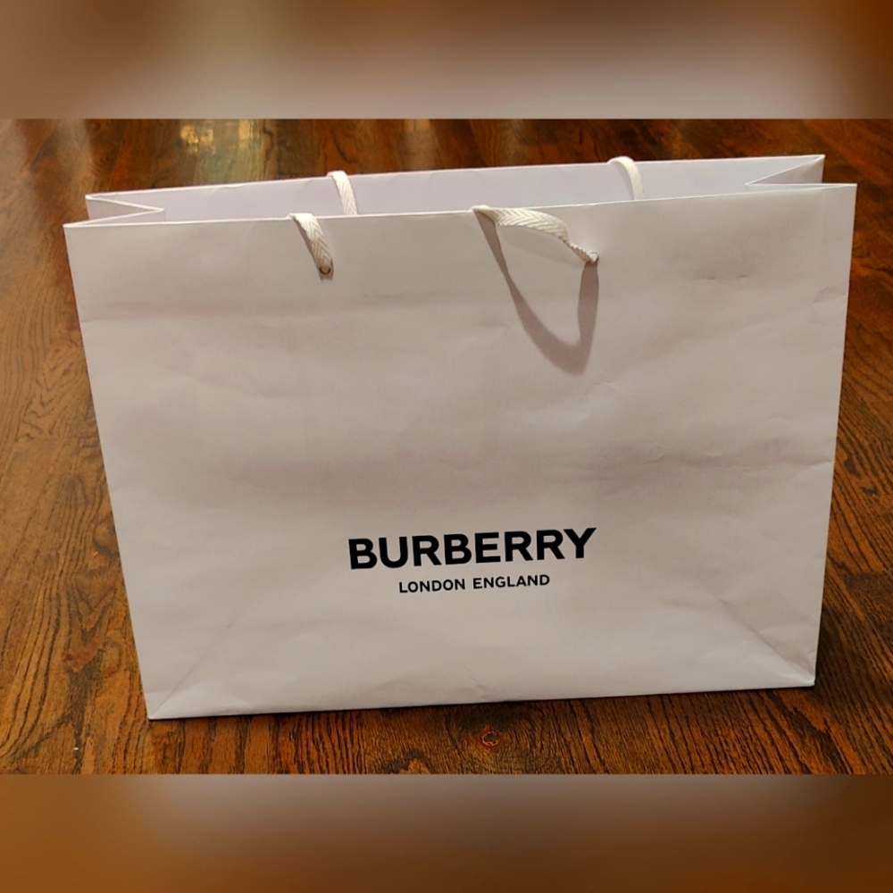 Paper bag Burberry